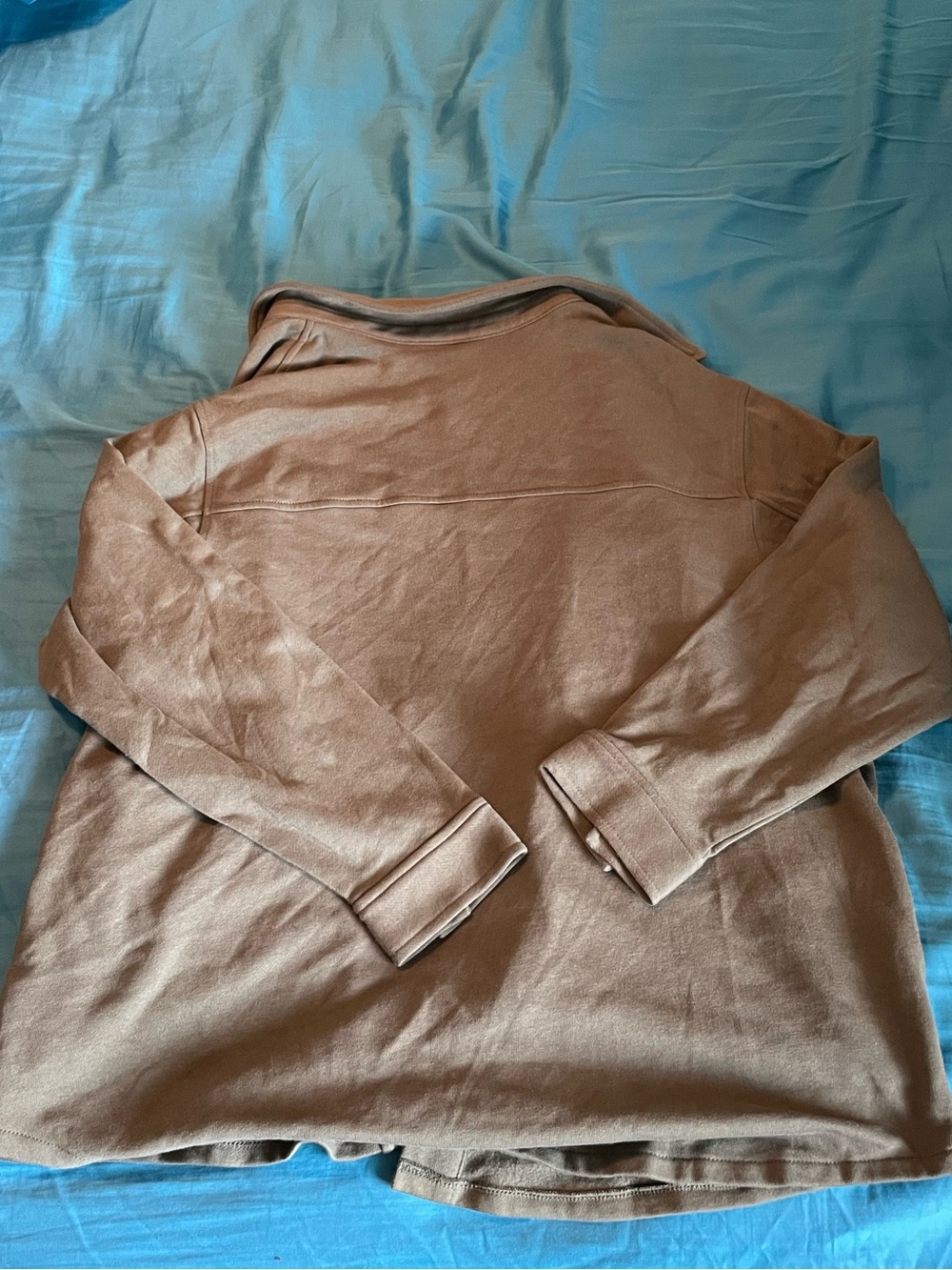 New with tags Old Navy Olive Green Utility Button-Up Shacket - Picture 6 of 6